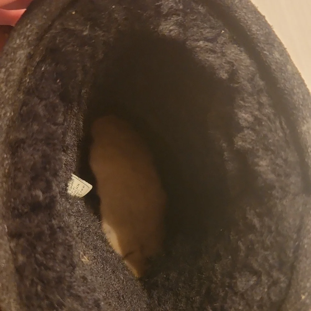 Bearpaw Boots Size 7 Black Suade Faux Fur